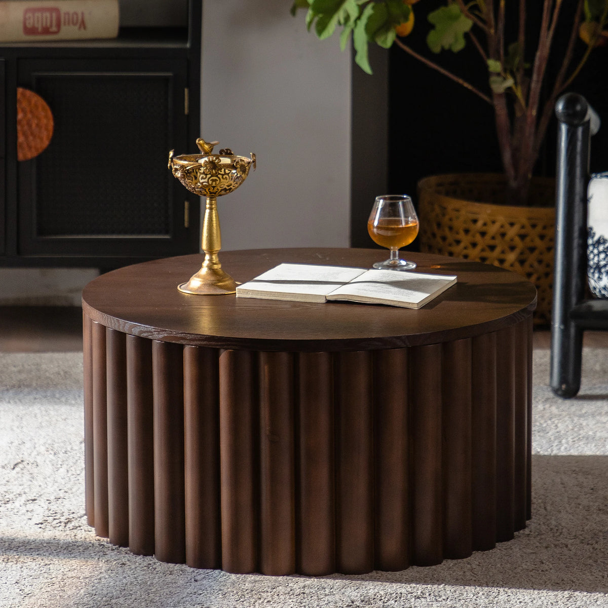 Cavelle Lift-Top Coffee Table (27.5")