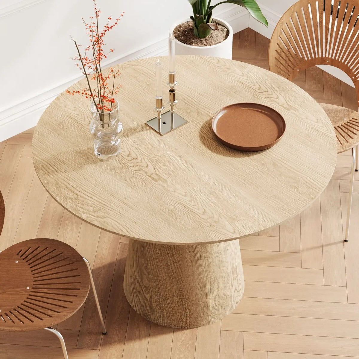 Duvall Round Dining Table (43")