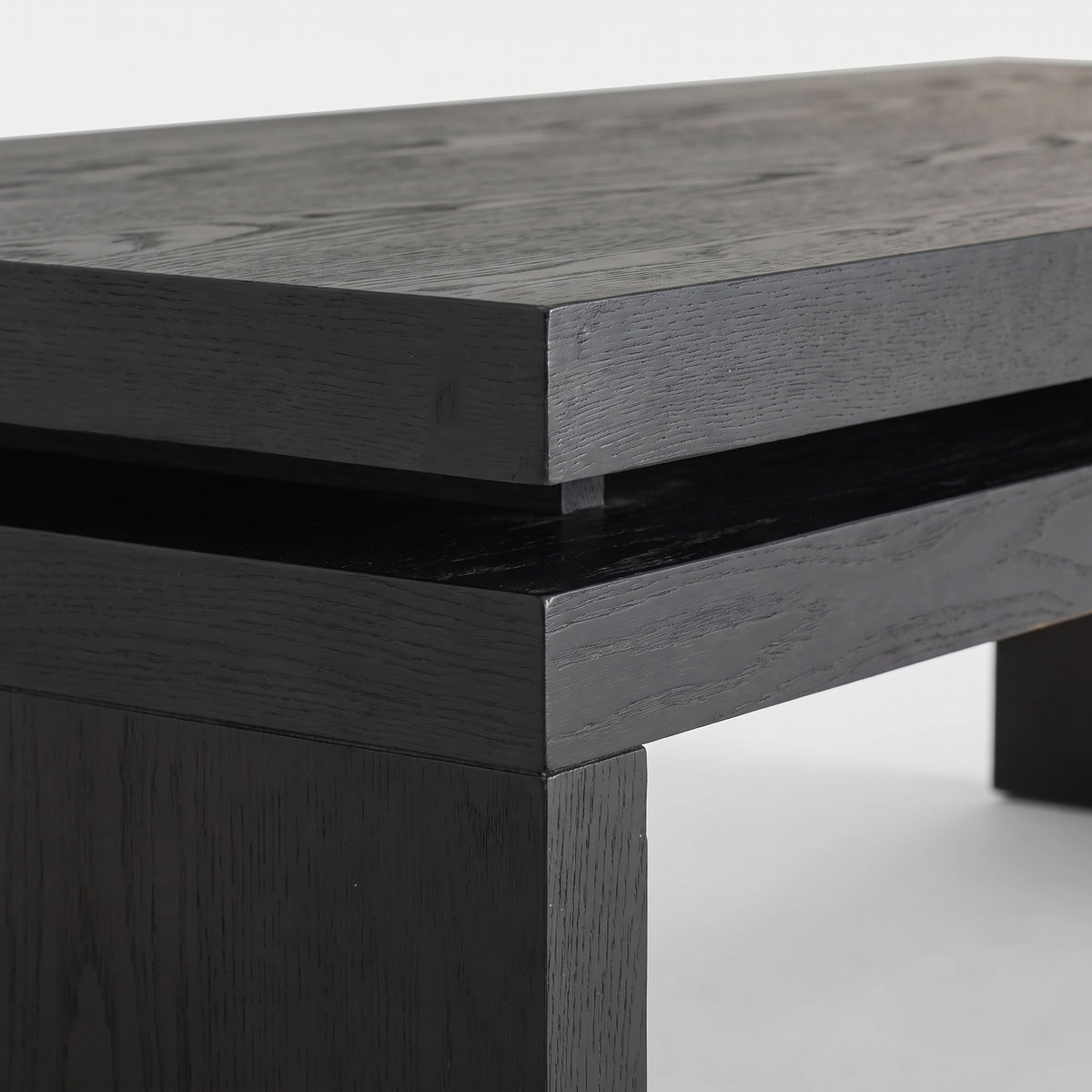 Alderic Rectangular Coffee Table (47.6")